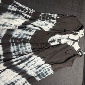 Black and White Tie-Dye Dress